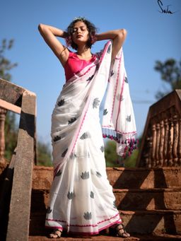 Suta - White Printed Pure Cotton Saree without Blouse