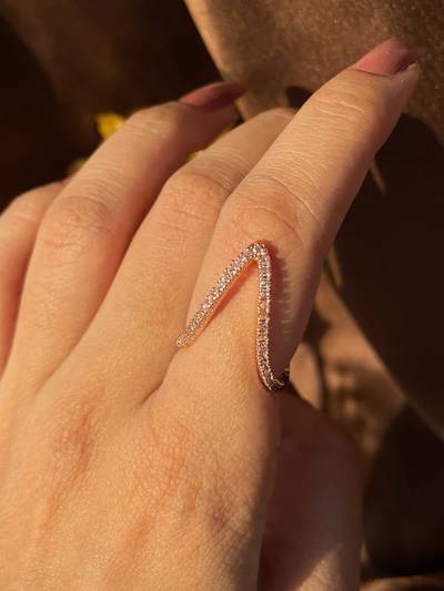 Rose Gold-Plated V Shaped CZ Studded Adjustable Finger Ring