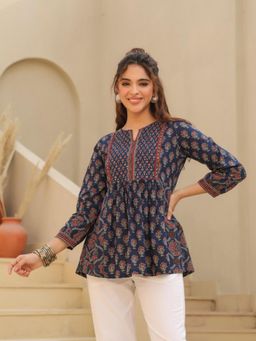 Rain & Rainbow - Sequinned Round Neck Cotton Top