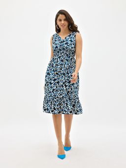 Virgio - Kunzah Soft Cotton Smocked Waist Fit & Flare Dress