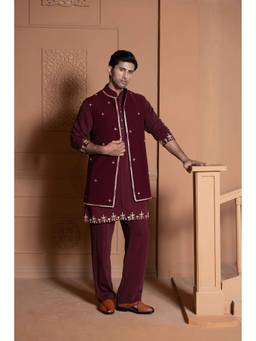 Shilpsutra - Red Rajrakt Jacket With Kurta And Pant