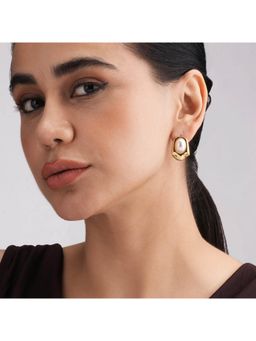 Palmonas - Lustra Cameo Pearl Stud Earrings
