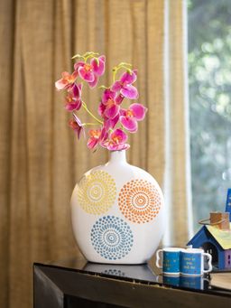 Voncasa - Decorative Ceramic Flower Vase White Oval, Glossy