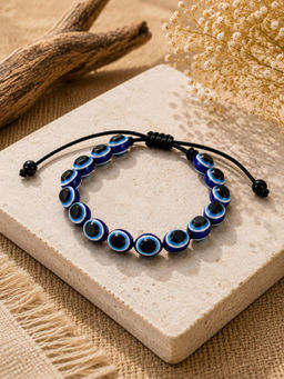 VIRAASI - Evil Eye Thread Bracelet