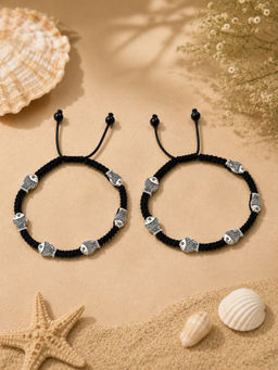 VIRAASI - Silver-Toned Fish Design Beads Adjustable Anklet