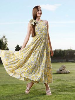 Sera - Yellow Printed Fit And Flare Pull On Dress
