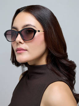 Twenty Dresses by Nykaa Fashion - Black Oversized Cat-Eye Sunglasses For Women