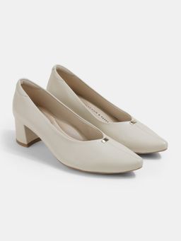 Lemon & Pepper - Women Off White Pump Heels