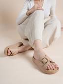 Beige color option, Currently selected