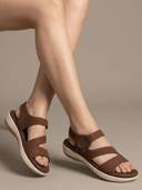 Brown color option