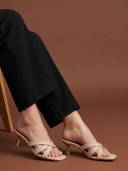 Cream color option, Currently selected