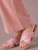 Pink color option, Currently selected