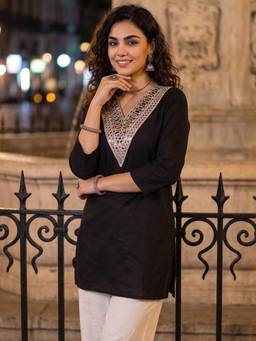 Dora Dori - Silk Embellished V-Neck Yoke Detail Quarter Black Kurti