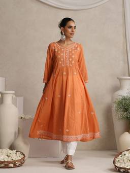 Shwet Heritage - Hand Embroidered Lucknowi Chikankari Burnt Orange Pintuck Kali Kurta