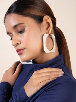Twenty Dresses by Nykaa Fashion - Next Generation Of Beautiful Earrings