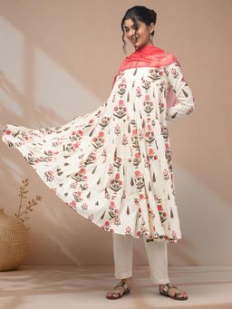 LABEL MAE - Floral Printed Anarkali Kurta with Pant and Dupatta