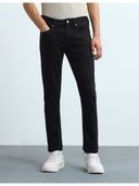 Black color option, Currently selected