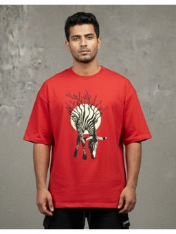 RHINO CULT - Red Wildlife Zebra Grazing Premium Oversized T-Shirt