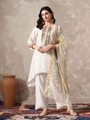 White color option, Currently selected