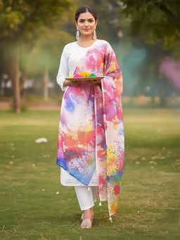 Varanga - White Embroidered Round Neck Kurta Pant with Dupatta