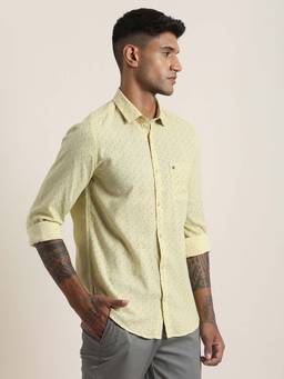 Turtle - Men Khadi Slim Fit Printed Yellow Casual Shirt