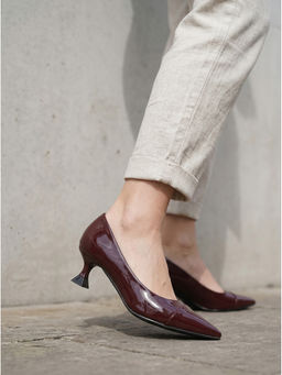 Carlton London - Patent Pointed Toe Spool Slip-On Heel Pumps