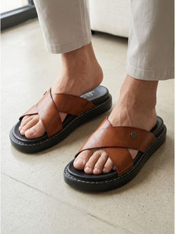 Carlton London - Textured Cross-Strap Slide Sandals With Stud Detail