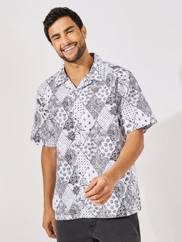 Styli - White Bandana Print Resort Collar Relaxed Fit Shirt