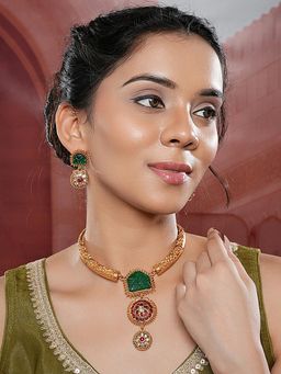 Saraf RS Jewellery - Traditional Gold Jewellery Set with Green and Red Stones