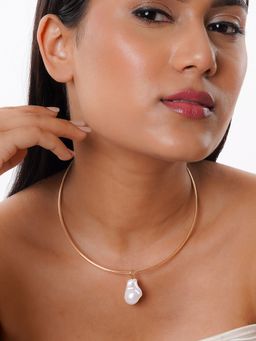 Joker and Witch - Joker & Witch Maristela Pearl Gold Necklace