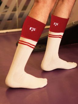 Footprints - Bamboo Full Length Compression Sports Socks for Unisex Red