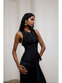 Advait - Kuro Shredded Black Top