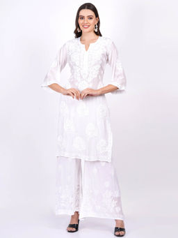 Sufiza Lifestyle - Muslin White Colour Chikankari Embroidered Kurta