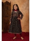 Black color option, Currently selected