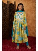Green color option, Sold out, Currently selected