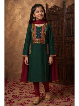 Aarika - Girls Dark Green Thread Embroidery Mirror Work Kurta