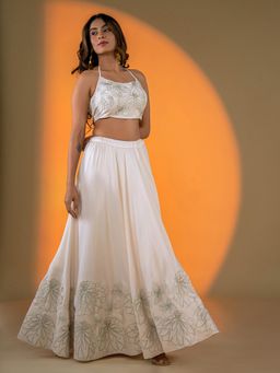 Amrood - Off White Lehenga with Hand Embroidery Blouse (Set of 2)