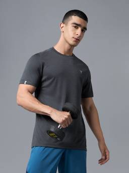 Technosport - Grey Men Solid Slim Fit Round Neck Double Cool Sports T-Shirt