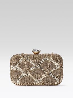 Fabbhue - Women Gold Velvet Embellished Clutch