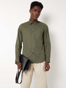 max - Olive Men Textured Slim Fit Shirt