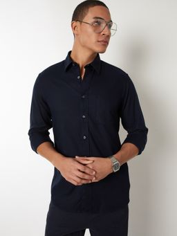 max - Black Men Textured Slim Fit Shirt