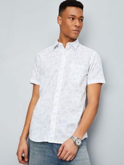 max - White Men Printed Slim Fit Shirt