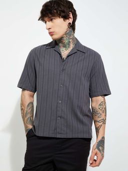 max - Grey Men Textured Stripes Relaxed Fit Shirt