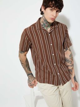 max - Brown Men Striped Regular Fit Resort Shirt