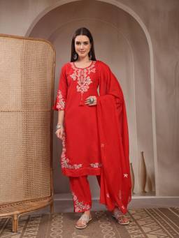 Gahan - Women Pure Cotton Red Yoke Embroidery Kurta with Pant & Dupatta