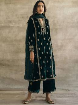 Gahan - Women Motifs Embroidered Regular Thread Work Kurta with Palazzo & Dupatta - Green