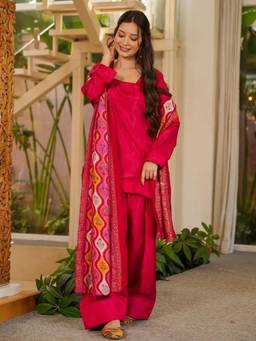 Gahan - Women Regular Kurta with Salwar & Dupatta - Pink