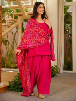 Gahan - Women Regular Kurta with Salwar & Dupatta - Pink