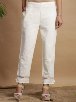 Juniper - White Rayon Flex Solid Slim Fit Cigarette Women Pants with One Pocket with Self Design