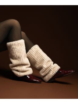 Theater - Cream Ribbed Fur Leg Warmer